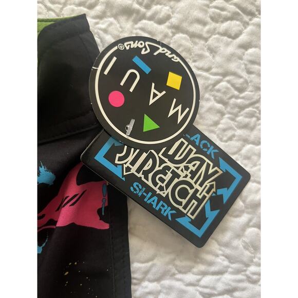 NWT Maui and Sons Boy's Youth Sz 14 Black Print Board Swim Shorts - Picture 2 of 5